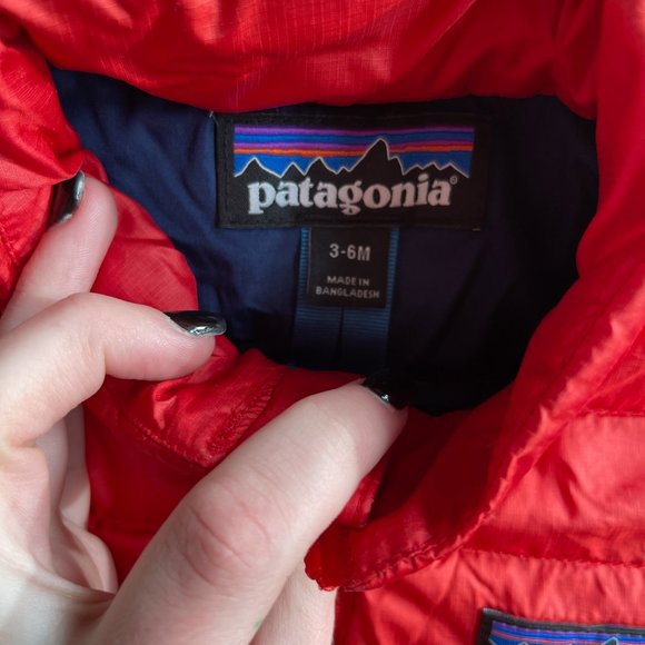 Patagonia Baby Down Red Sweater Jacket 3-6M - Picture 2 of 4